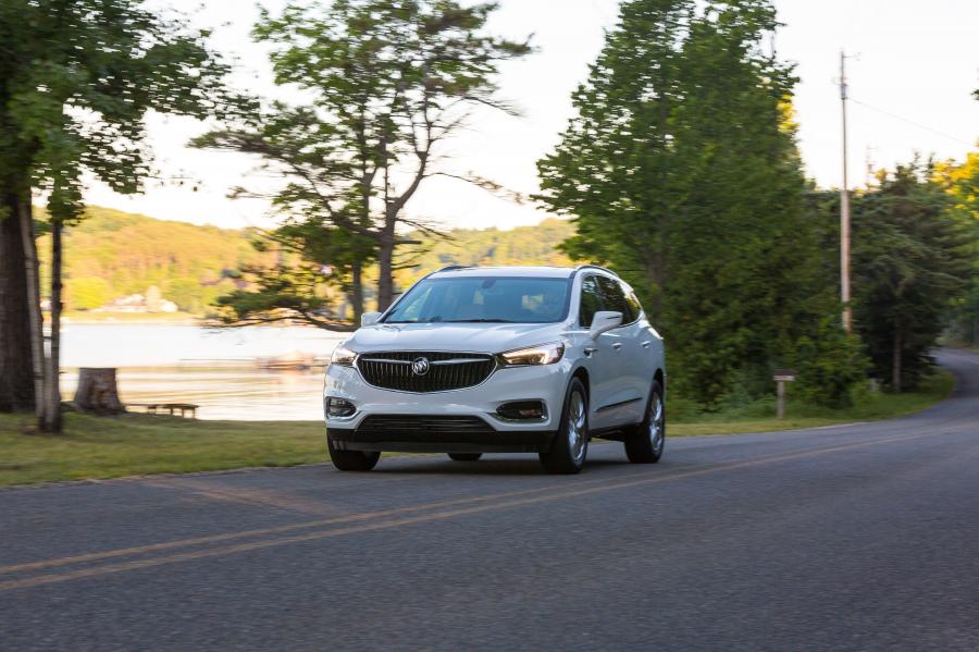 Buick Enclave 2017 года  (фото 21 из 22)